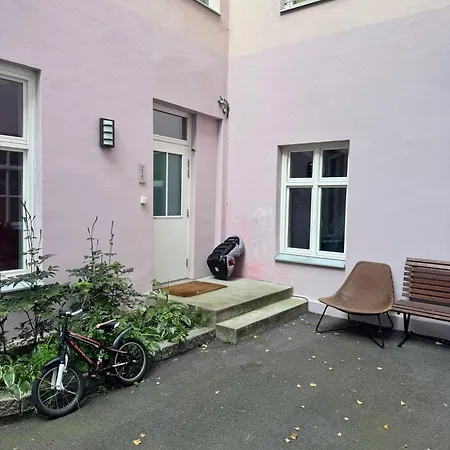Appartement Entire Two Bedrooms In The Heart Of